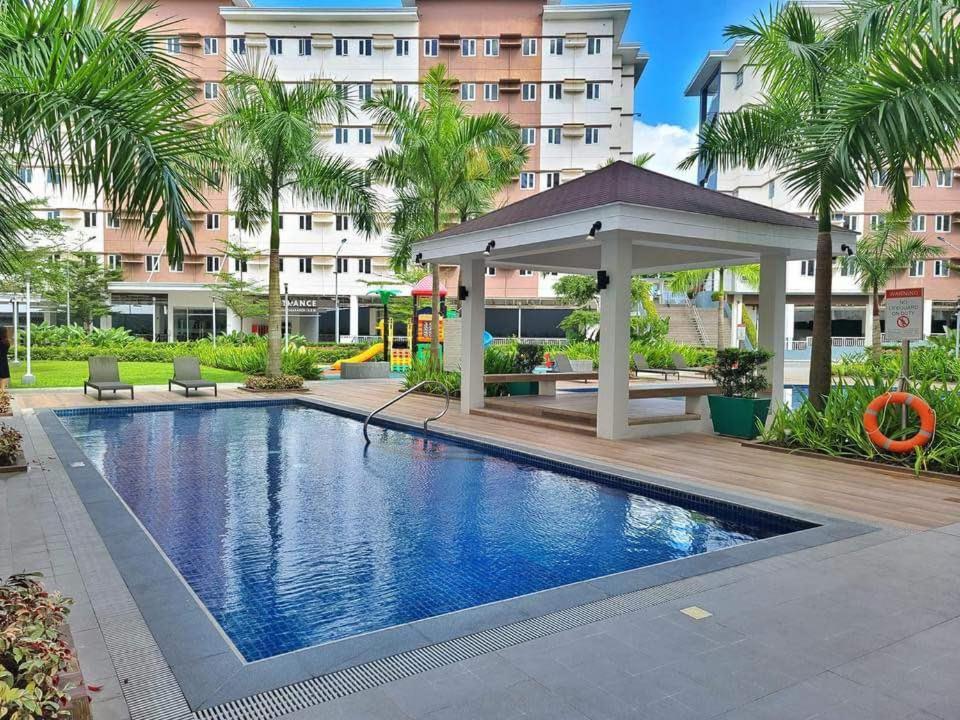 Auberge Condotels At Smdc Hope Residences 特雷塞马蒂雷斯 外观 照片